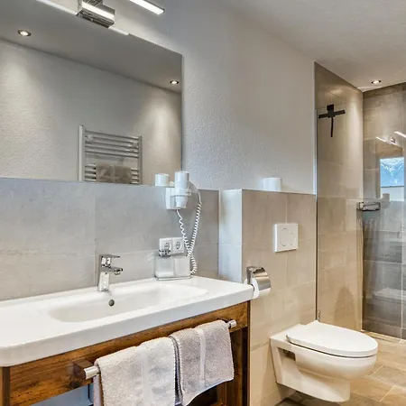 Darre Inclusive Super Sommer Card